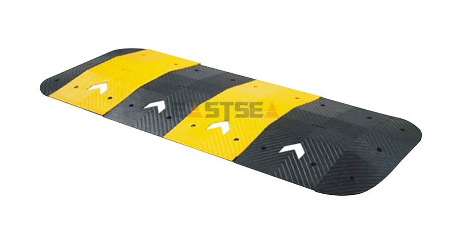 Arrow Speed Hump 1Meter Width-2