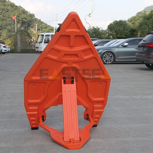 90CM Triangle Foldable Sign