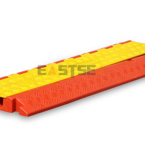 Small Type Heavy Duty 3-Channel PU Cable Protector