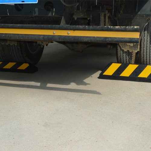 Parking Wheel Stops of Eastsea Rubber